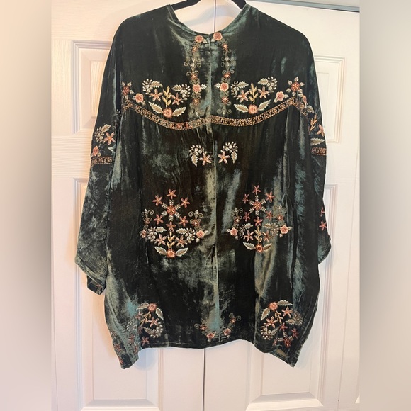 SUNDANCE NWT Retails $258 Crush Velvet Embroidered Cardigan Kimono BoHo Sz M-L - Picture 10 of 15